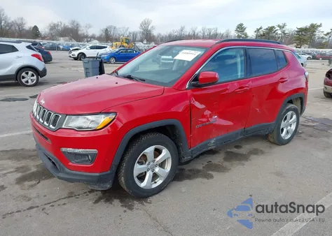 2018 Jeep Compass Latitude 4X4 z USA, uszkodzony, nr VIN 3C4NJDBB1JT485438